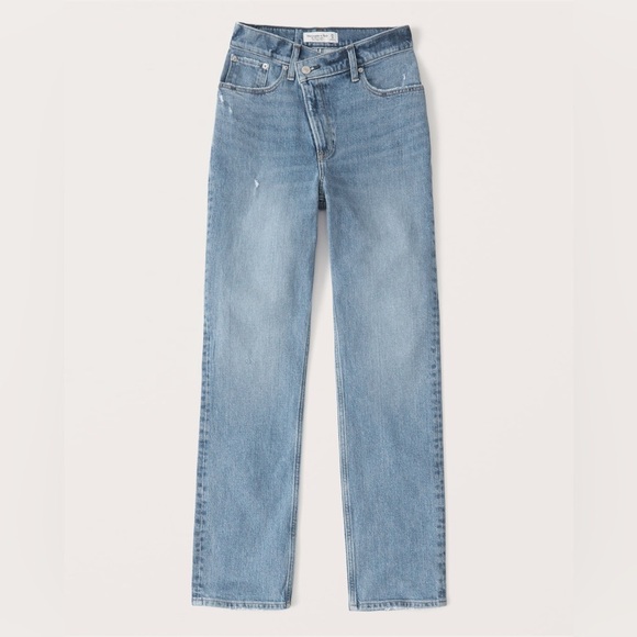 Abercrombie Ultra High Rise 90s Straight Jean - Picture 3 of 8